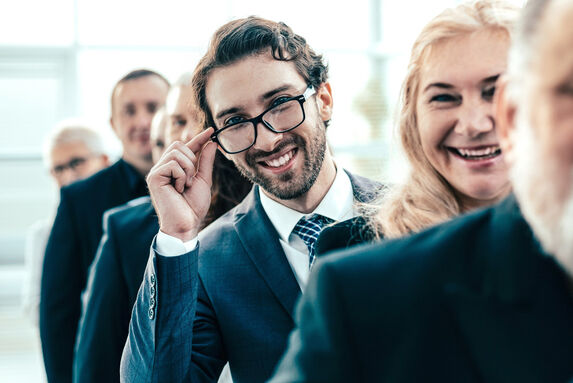 Řecký Mega Brokers spojuje síly s Unilink Group