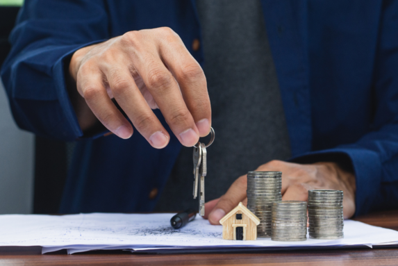 Plánujete předčasně splatit hypotéku? Může se vám to prodražit!